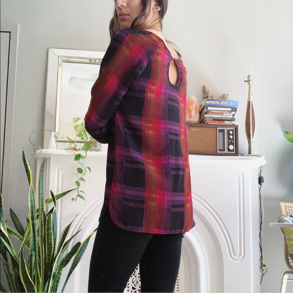 Plaid blouse - Picture 3 of 5